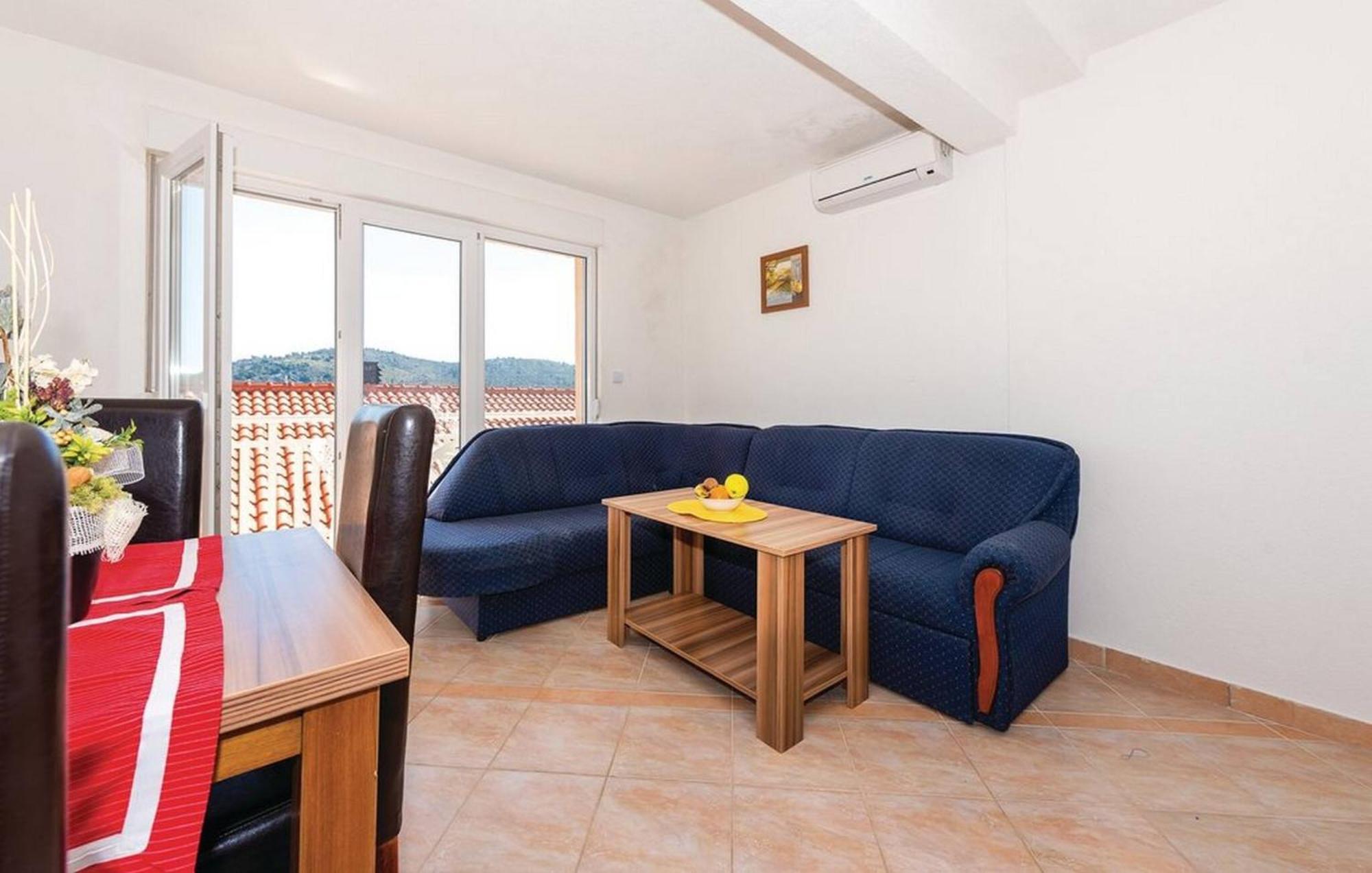 S&G Leko Apartmani Rogoznica Рогозниця Екстер'єр фото
