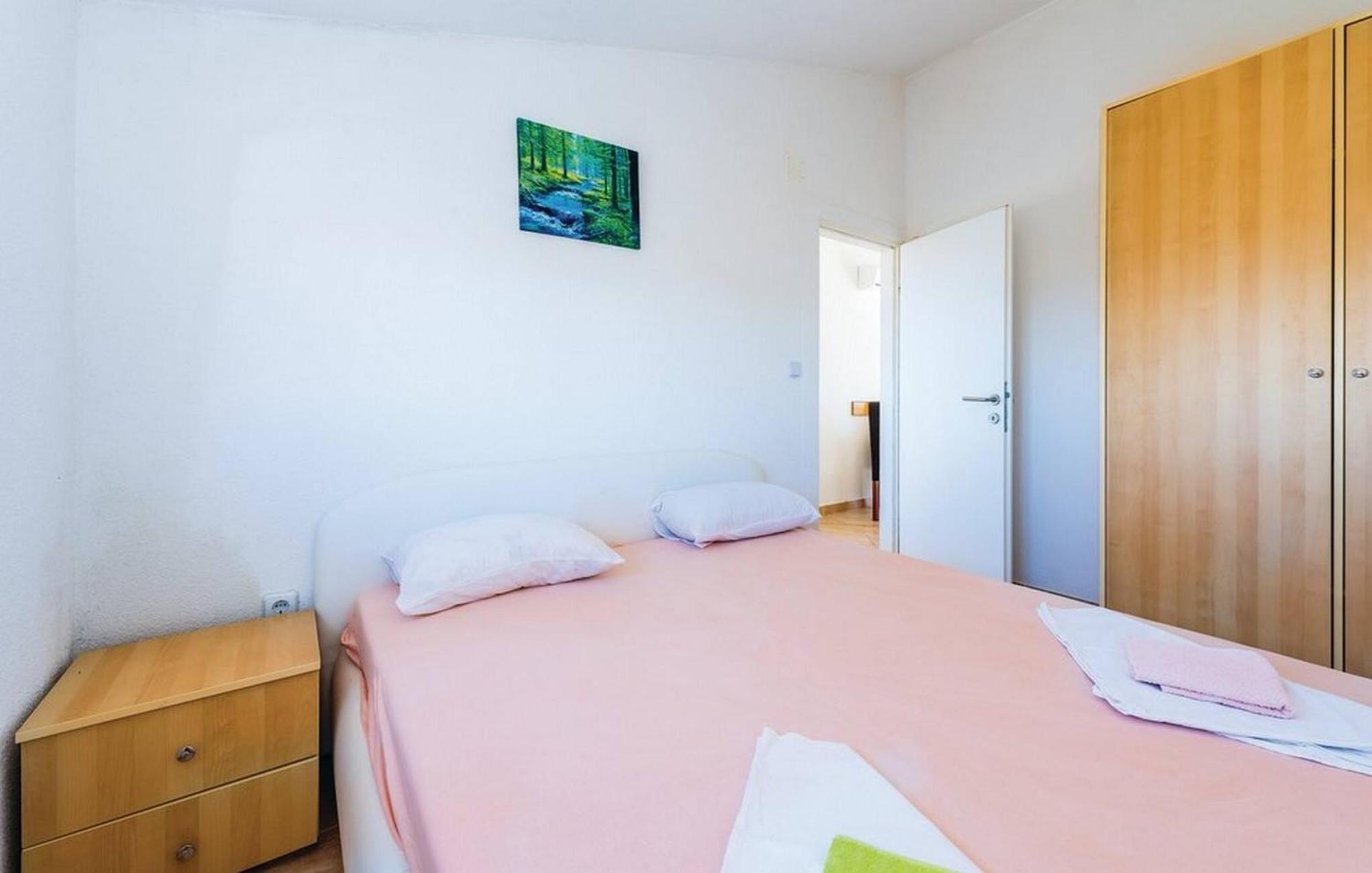 S&G Leko Apartmani Rogoznica Рогозниця Екстер'єр фото