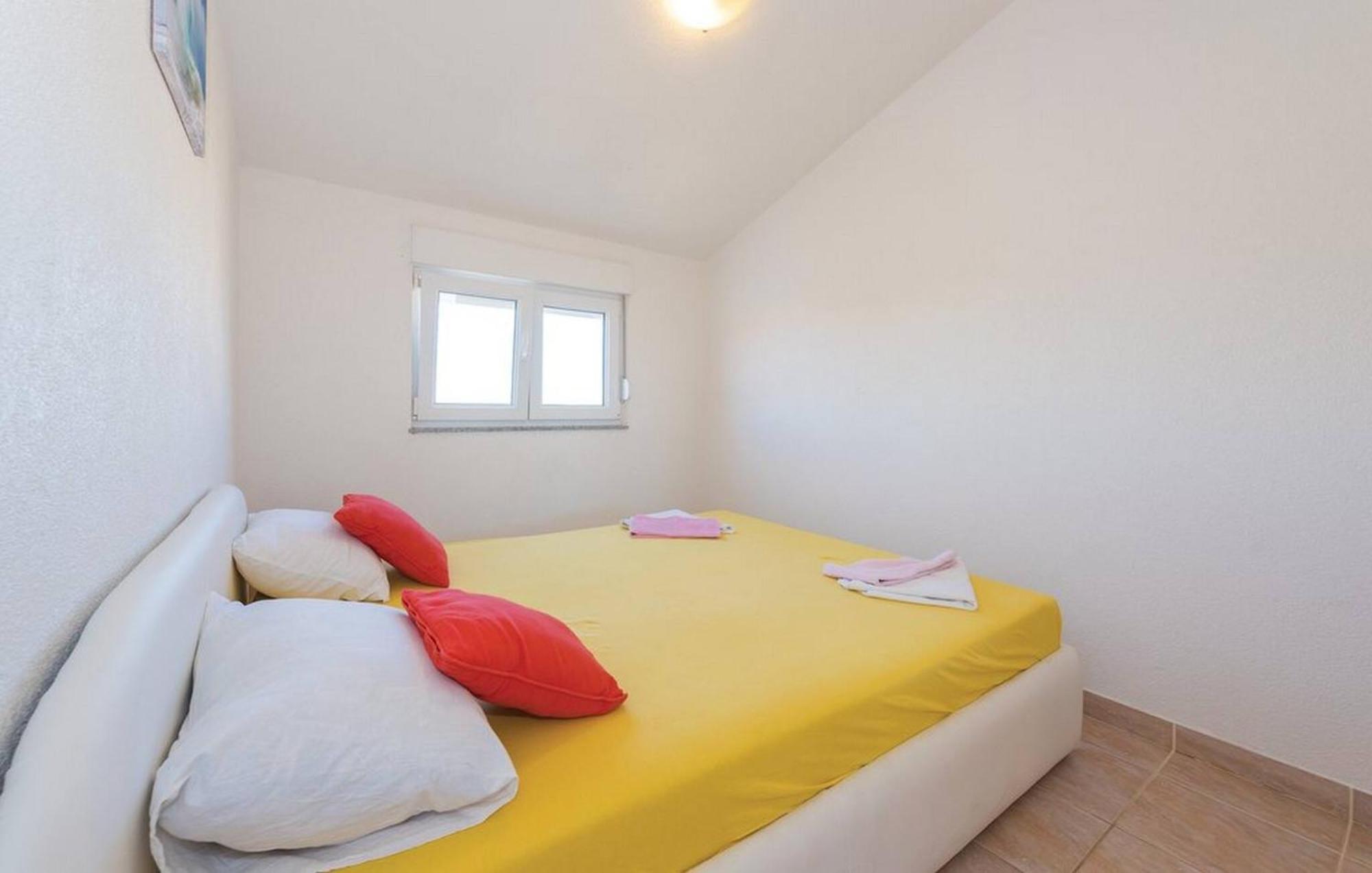 S&G Leko Apartmani Rogoznica Рогозниця Екстер'єр фото