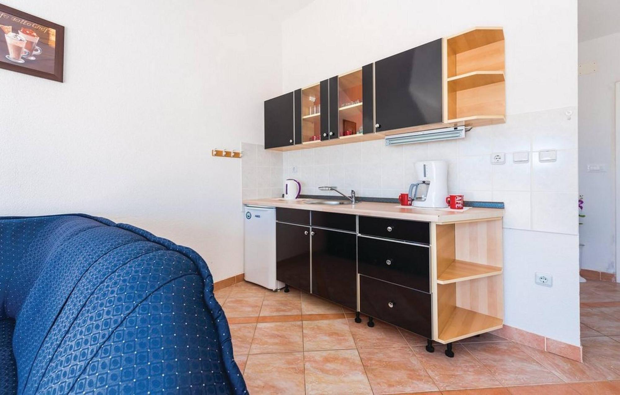 S&G Leko Apartmani Rogoznica Рогозниця Екстер'єр фото