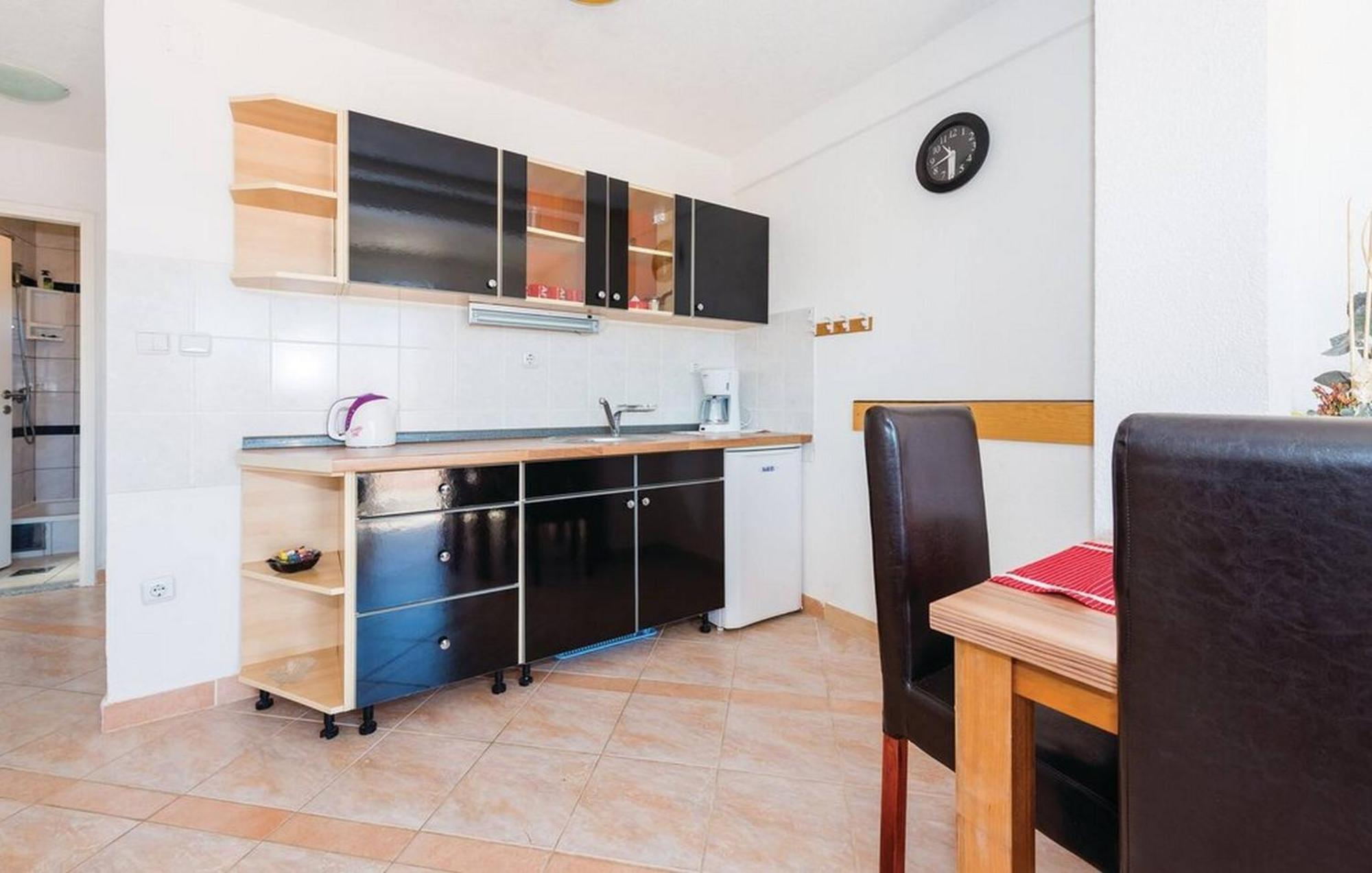 S&G Leko Apartmani Rogoznica Рогозниця Екстер'єр фото
