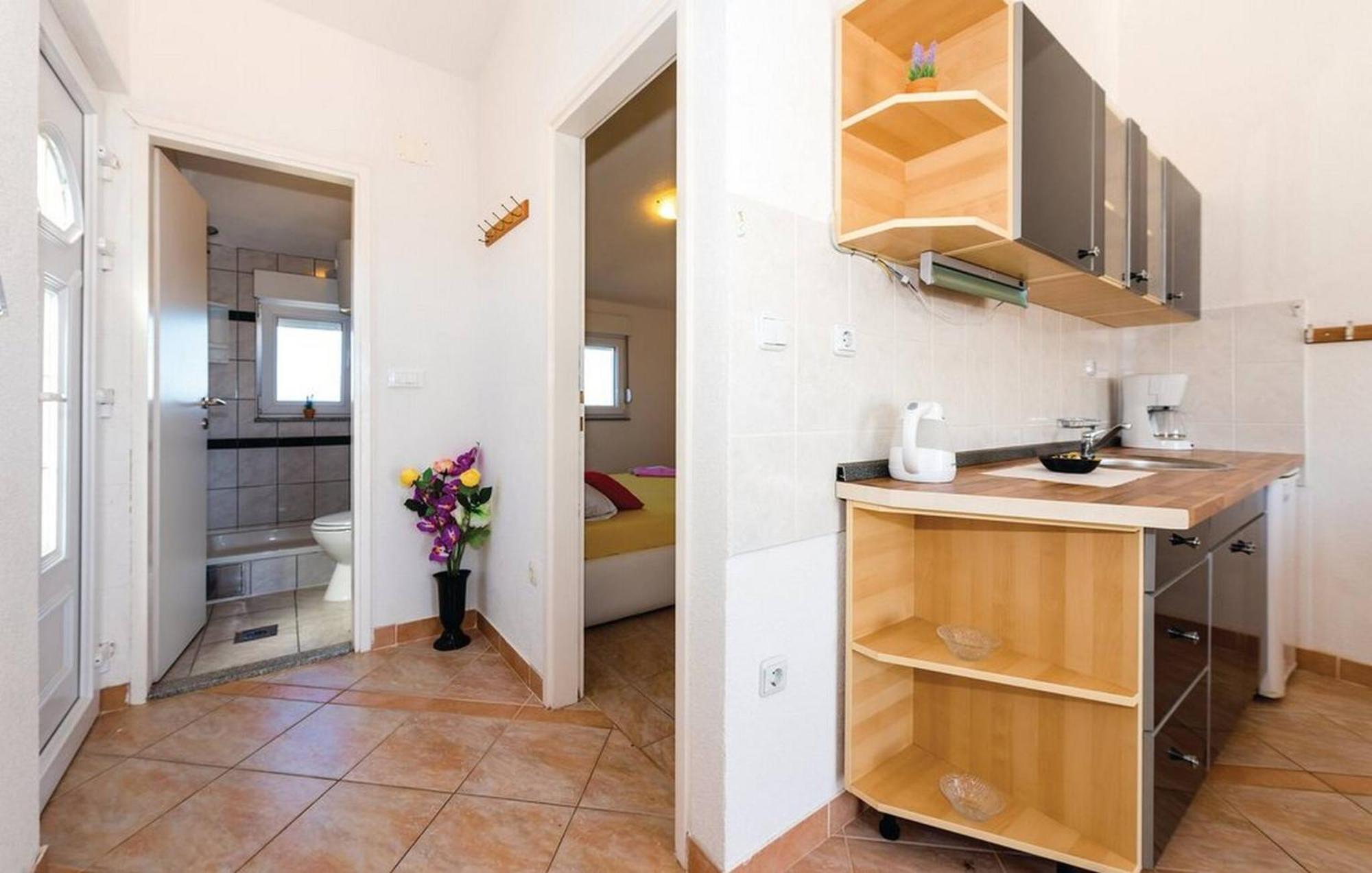 S&G Leko Apartmani Rogoznica Рогозниця Екстер'єр фото
