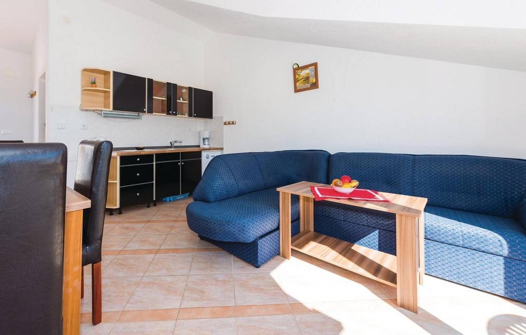 S&G Leko Apartmani Rogoznica Рогозниця Екстер'єр фото