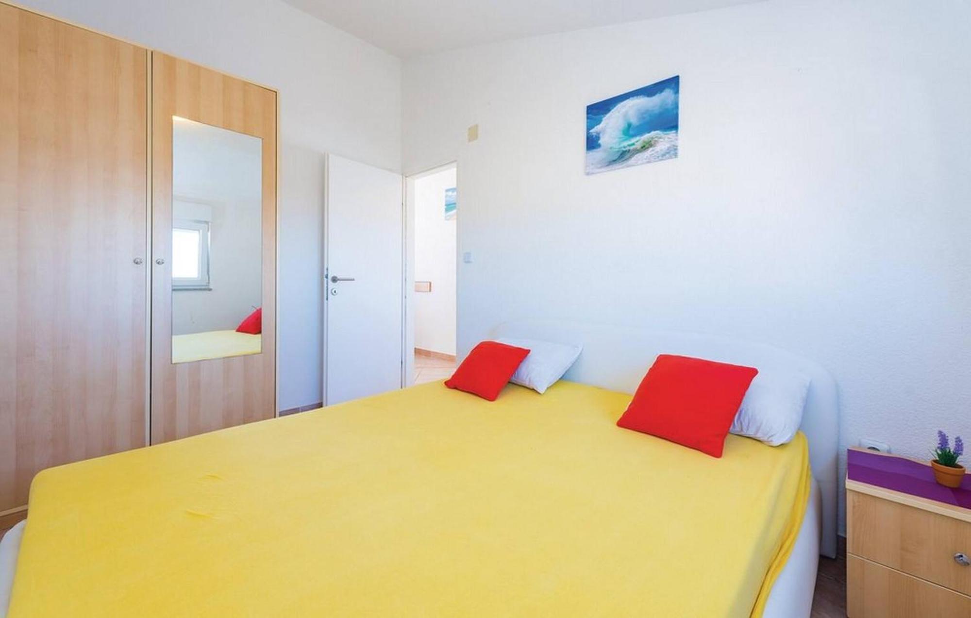S&G Leko Apartmani Rogoznica Рогозниця Екстер'єр фото