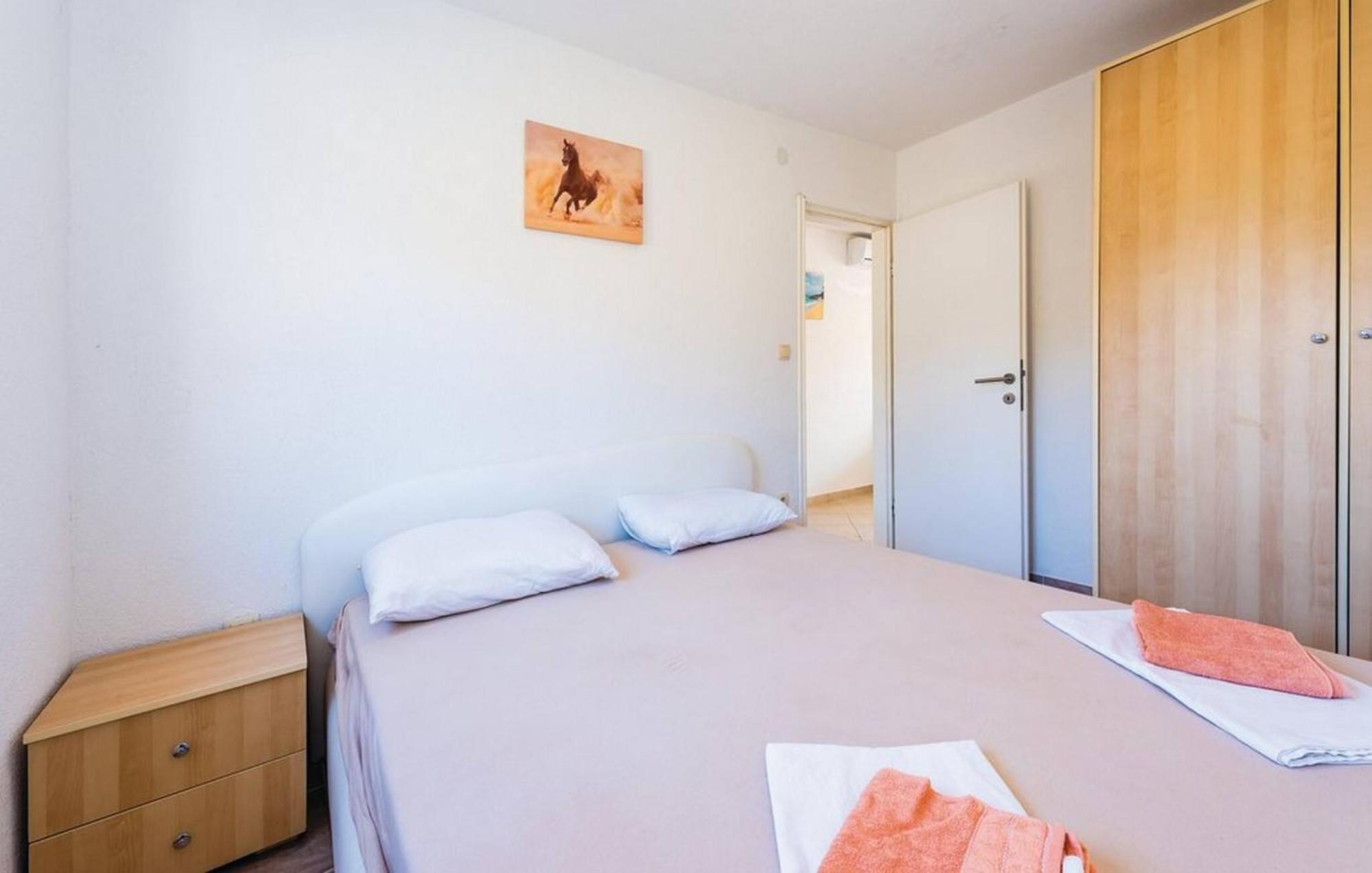 S&G Leko Apartmani Rogoznica Рогозниця Екстер'єр фото